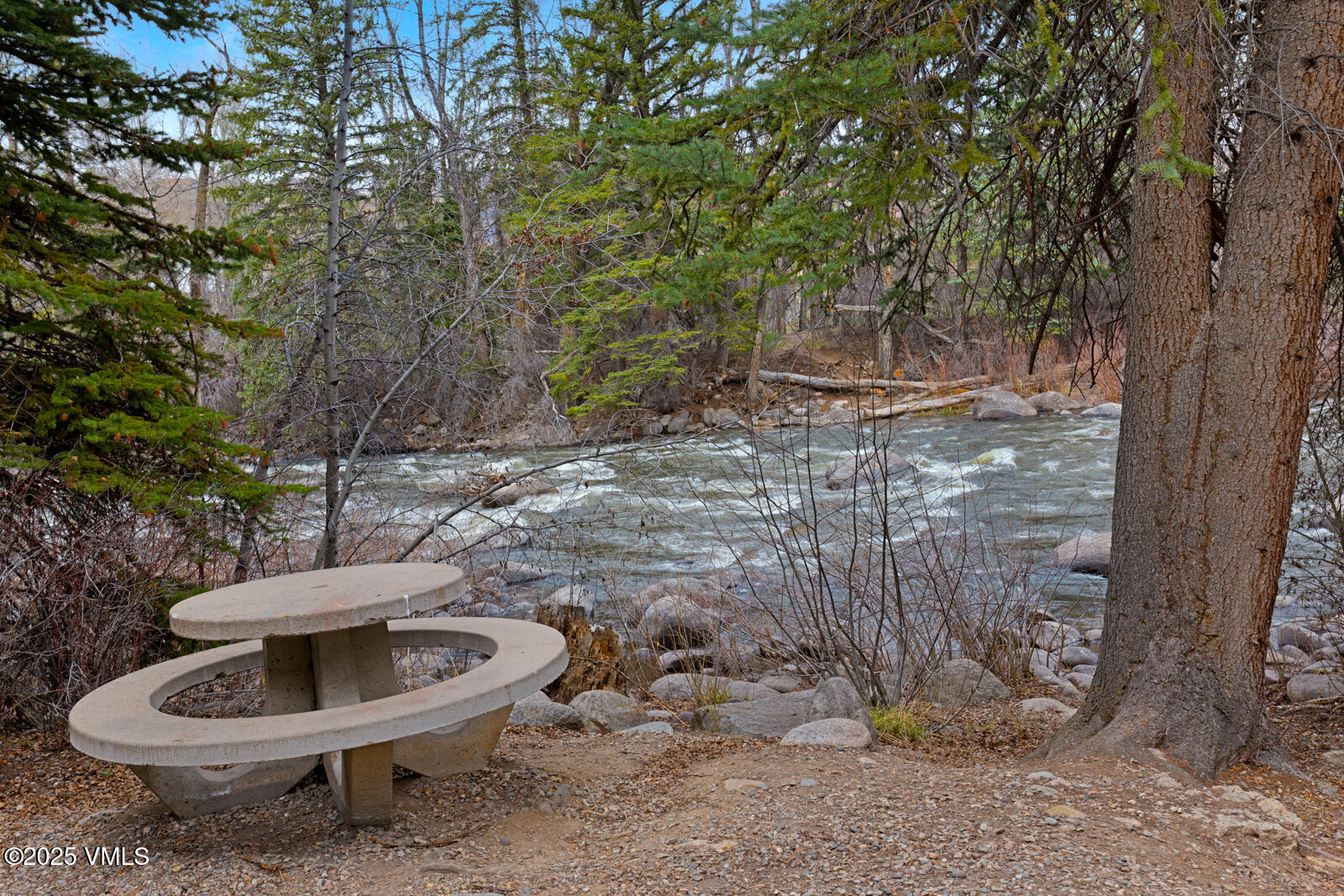 Edwards, Colorado 81632, United States, ,Commercial,Active,118629