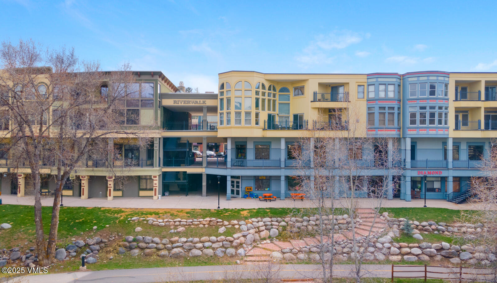 Edwards, Colorado 81632, United States, ,Commercial,Active,118629