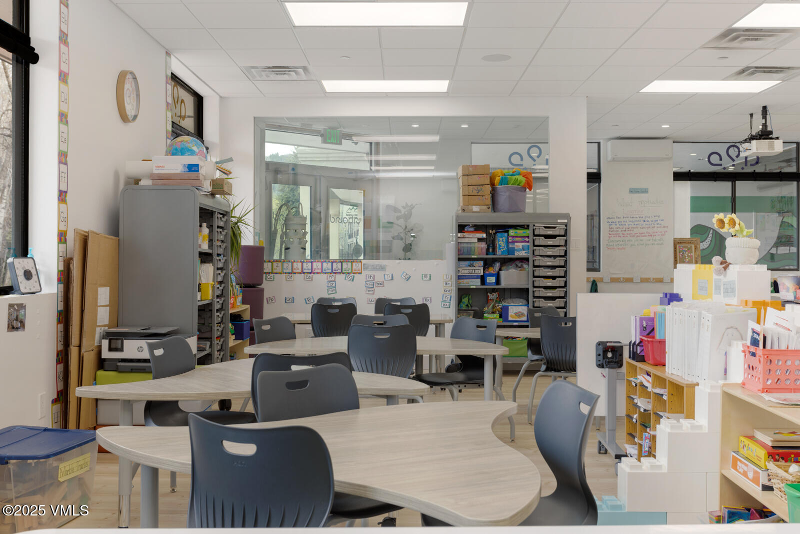 Edwards, Colorado 81632, United States, ,Commercial,Active,118629