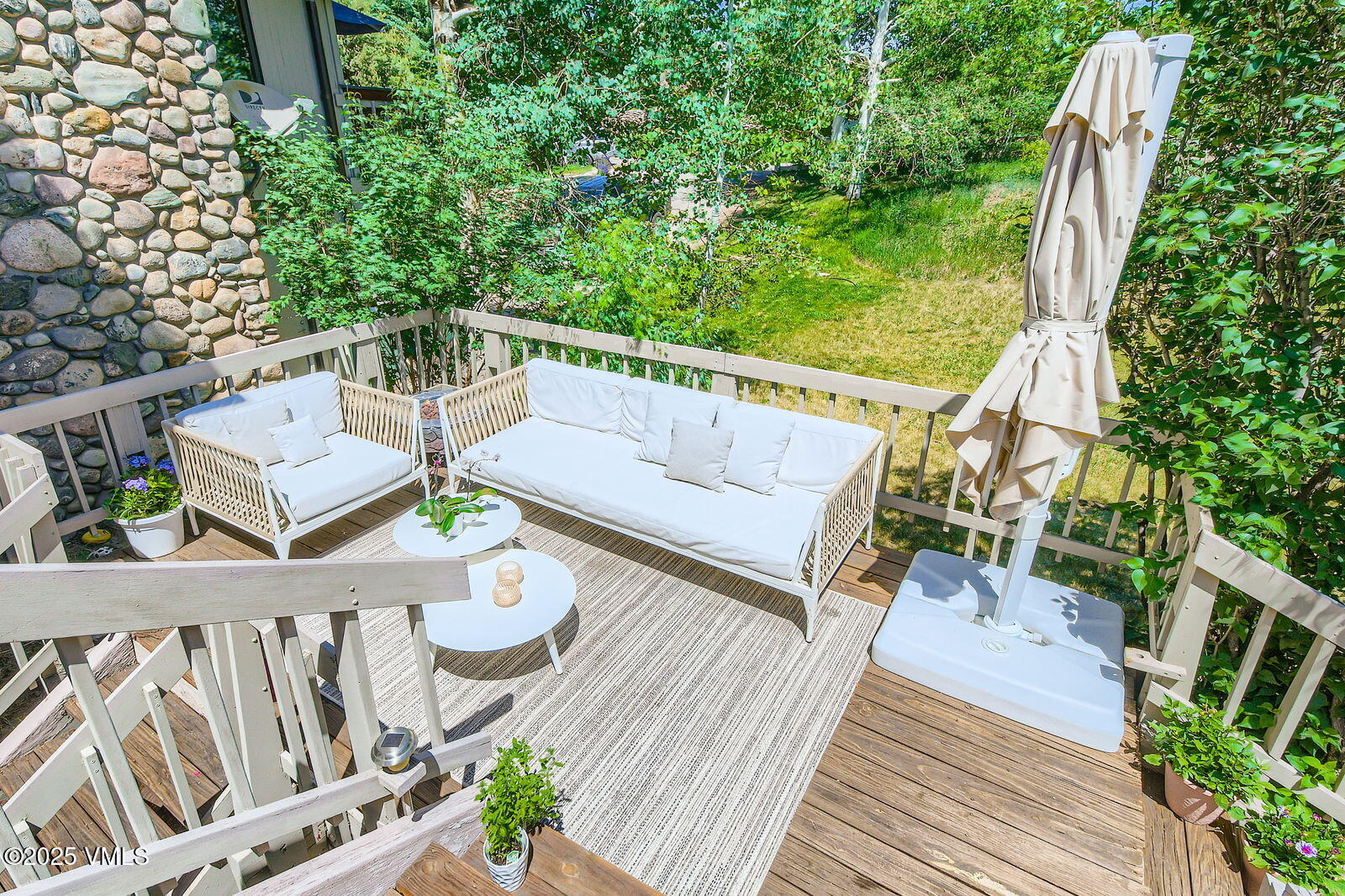 Edwards, Colorado 81632, United States, 3 Bedrooms Bedrooms, ,2 BathroomsBathrooms,Residential,Active,155940