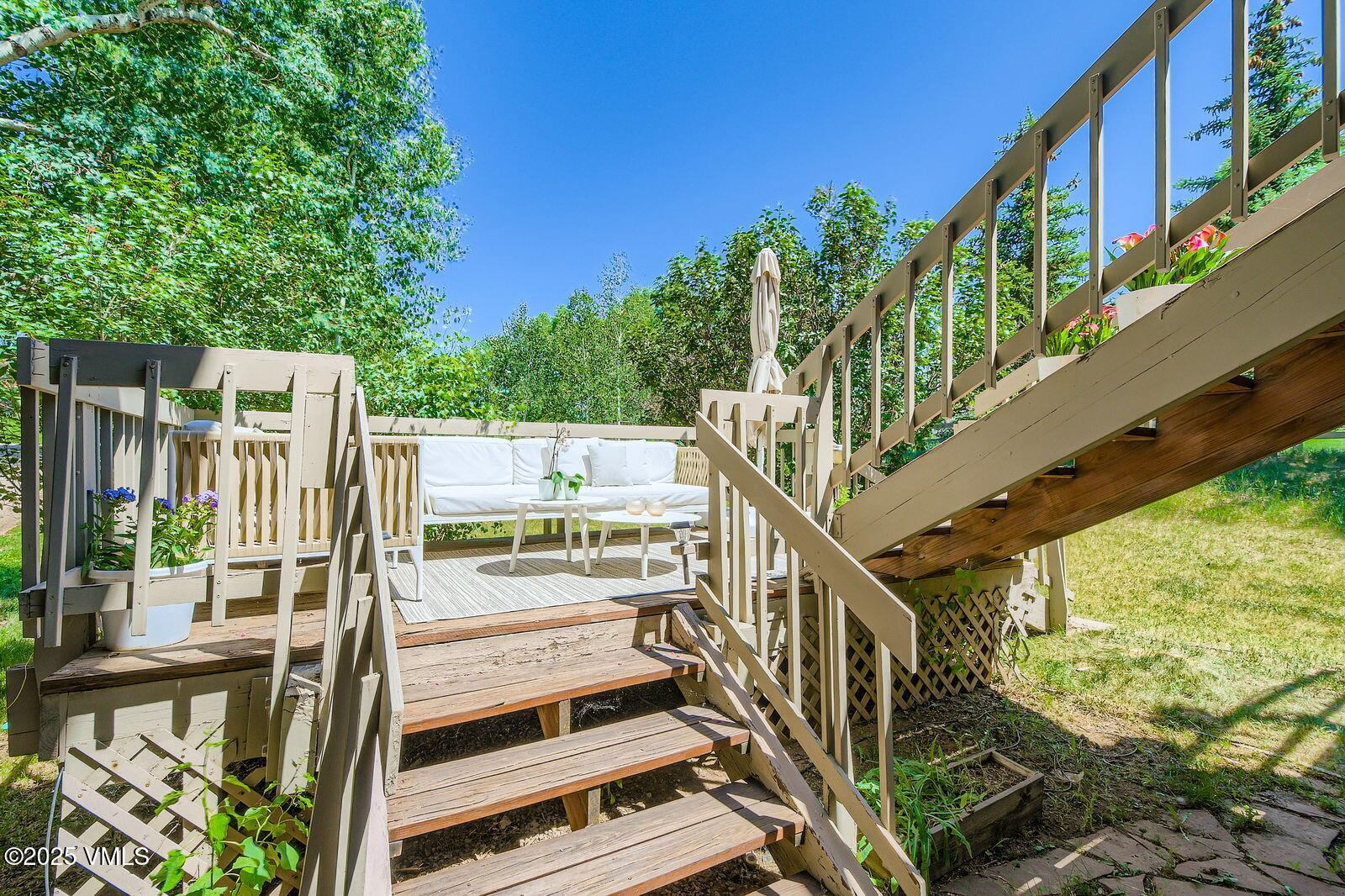 Edwards, Colorado 81632, United States, 3 Bedrooms Bedrooms, ,2 BathroomsBathrooms,Residential,Active,155940