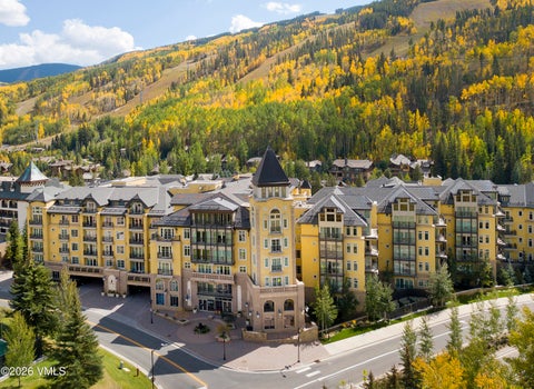 Photo of 728 W Lionshead Circle #R311, Vail, CO 81657 (MLS # 1015222)