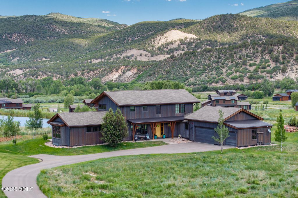 Photo of 140 Hunters View Lane, Eagle, CO 81631 (MLS # 1013730)