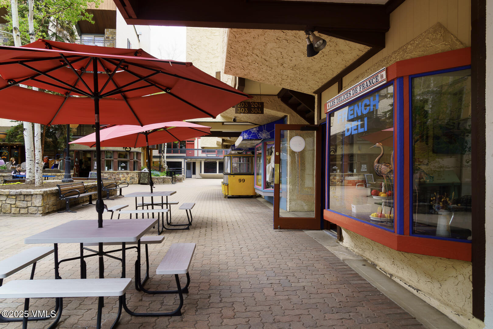 Vail, Colorado 81657, United States, 2 Bedrooms Bedrooms, ,2 BathroomsBathrooms,Residential,Active,139219