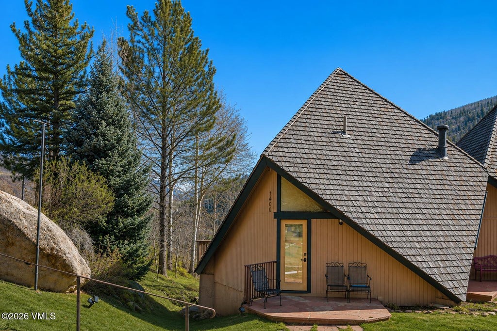 Photo of 1400 Lions Ridge Loop #A1, Vail, CO 81657 (MLS # 1013677)