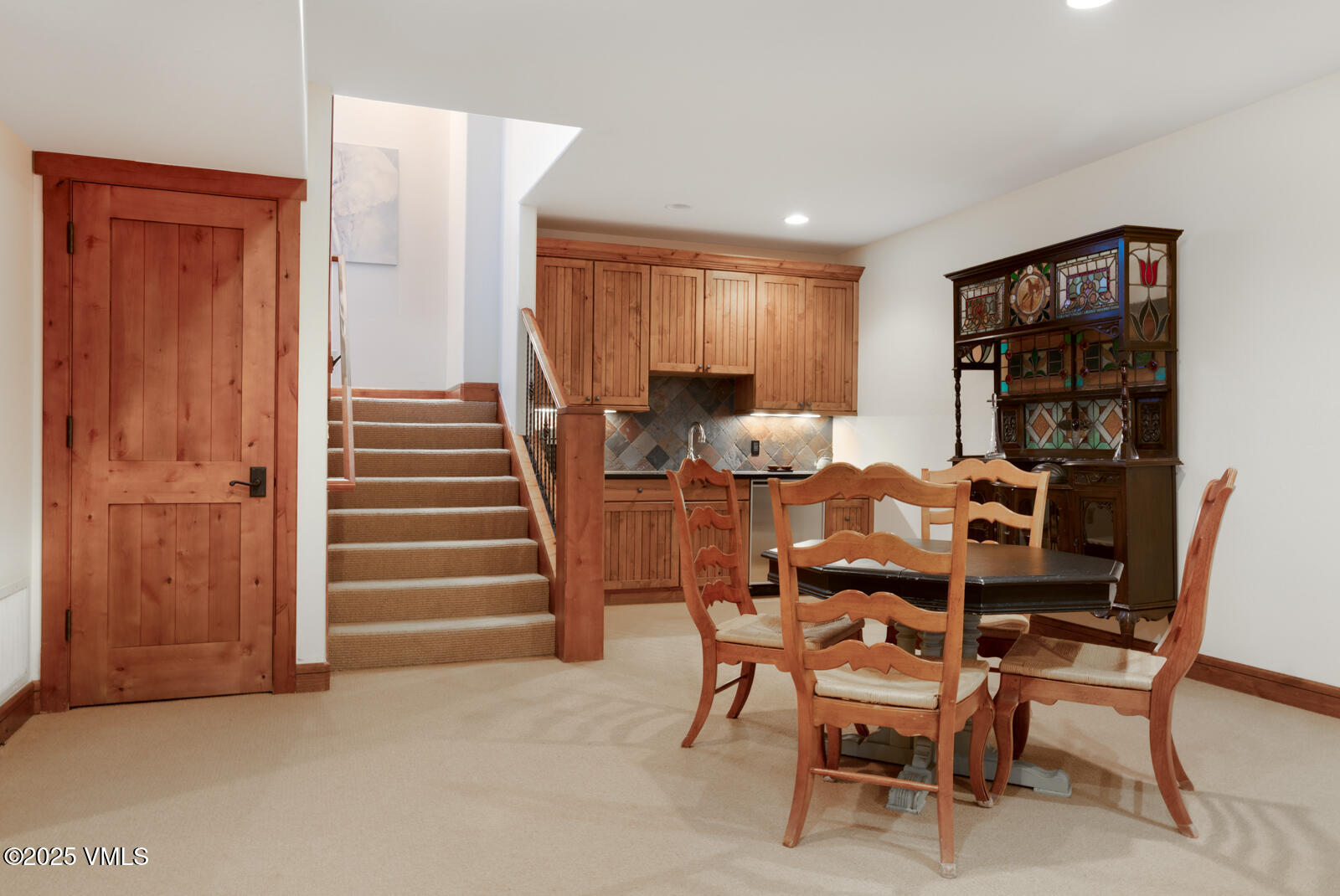 Gypsum, Colorado 81637, United States, 5 Bedrooms Bedrooms, ,6 BathroomsBathrooms,Residential,Active,90910