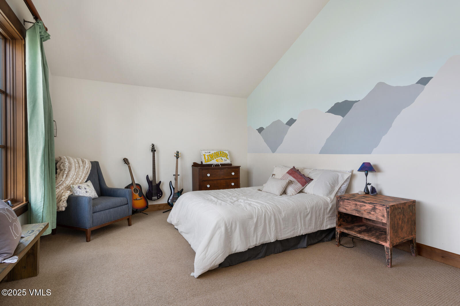 Gypsum, Colorado 81637, United States, 5 Bedrooms Bedrooms, ,6 BathroomsBathrooms,Residential,Active,90910