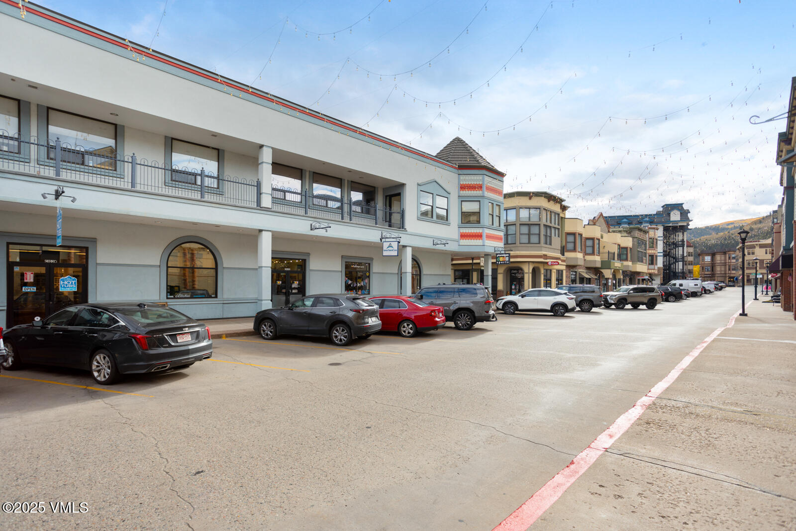 Edwards, Colorado 81632, United States, ,Residential,Active,220516