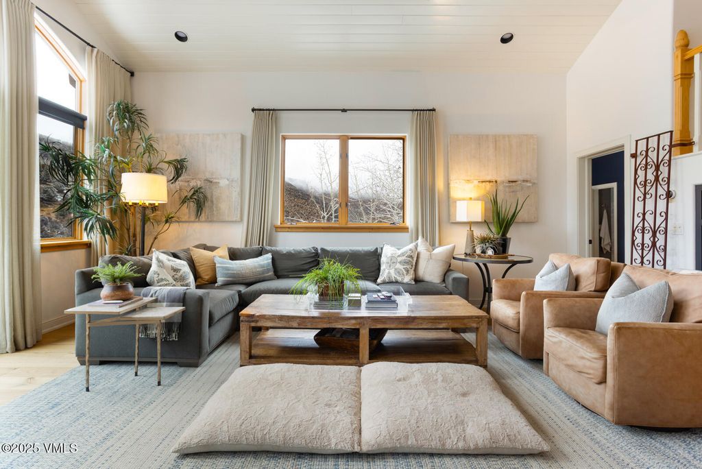 Photo of 55 Elk Place, Edwards, CO 81632 (MLS # 1013048)