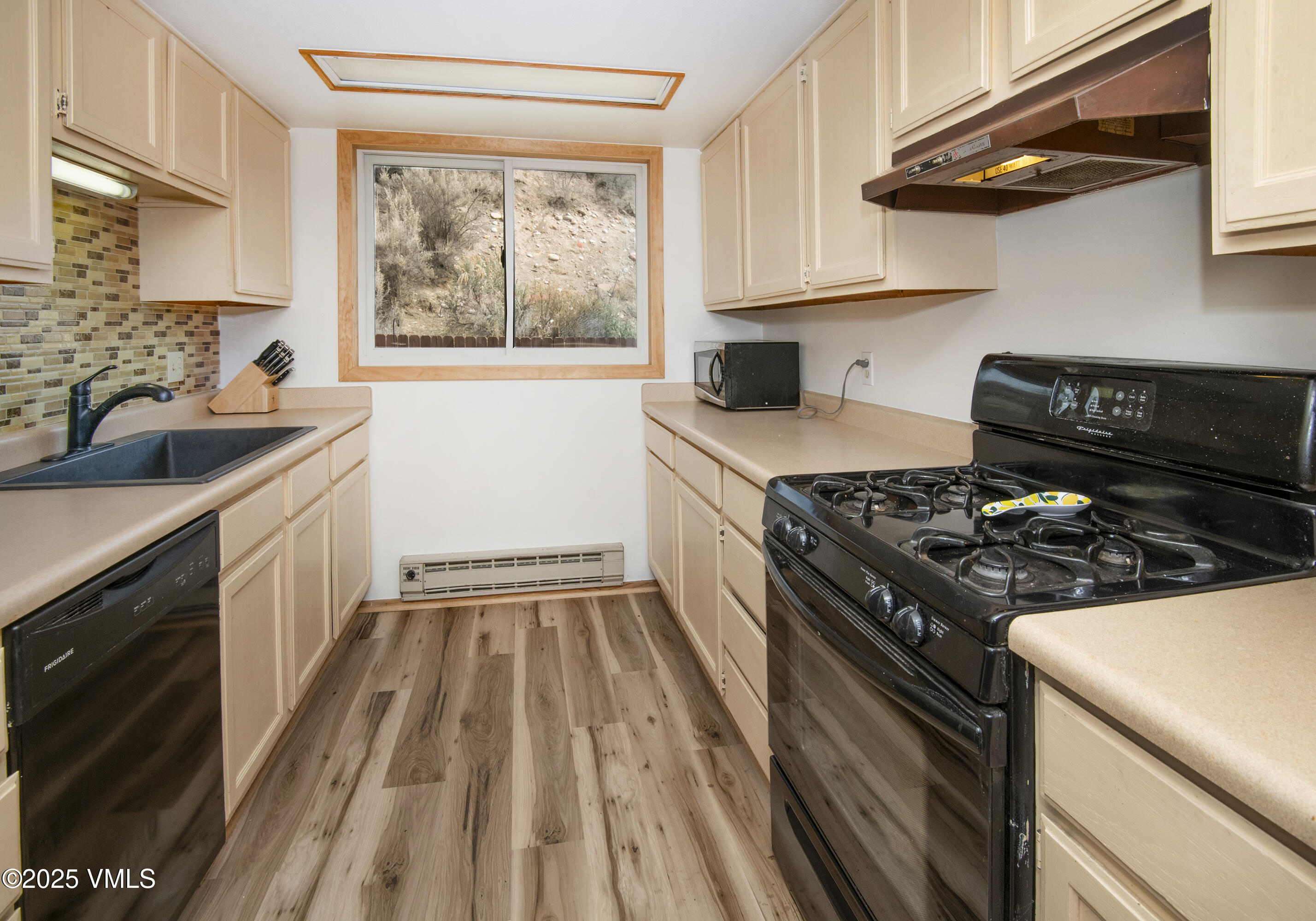 Gypsum, Colorado 81637, United States, 3 Bedrooms Bedrooms, ,2 BathroomsBathrooms,Residential,Active,94844