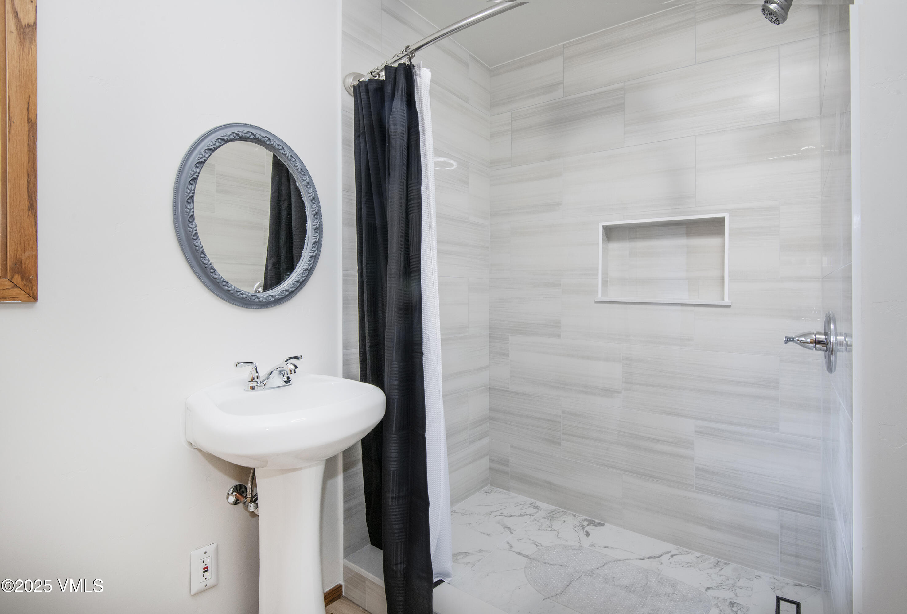 Gypsum, Colorado 81637, United States, 3 Bedrooms Bedrooms, ,2 BathroomsBathrooms,Residential,Active,94844