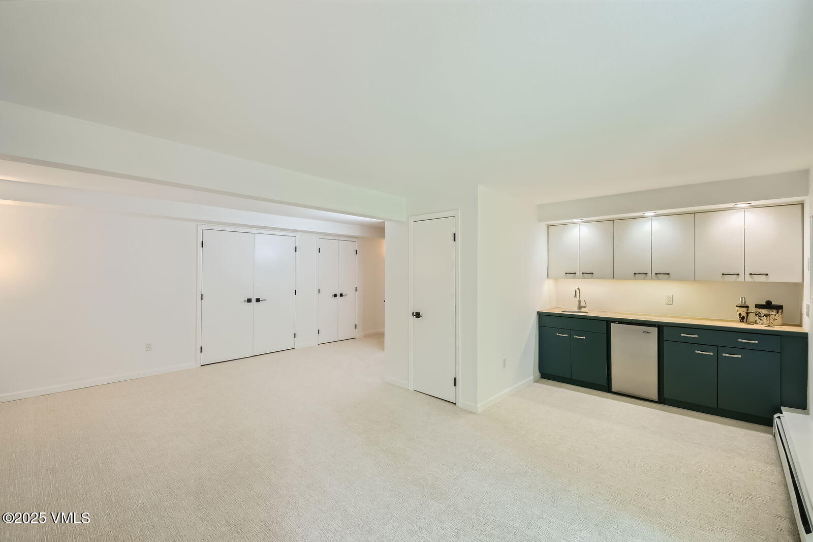 Vail, Colorado 81657, United States, 4 Bedrooms Bedrooms, ,3 BathroomsBathrooms,Residential,Active,155361