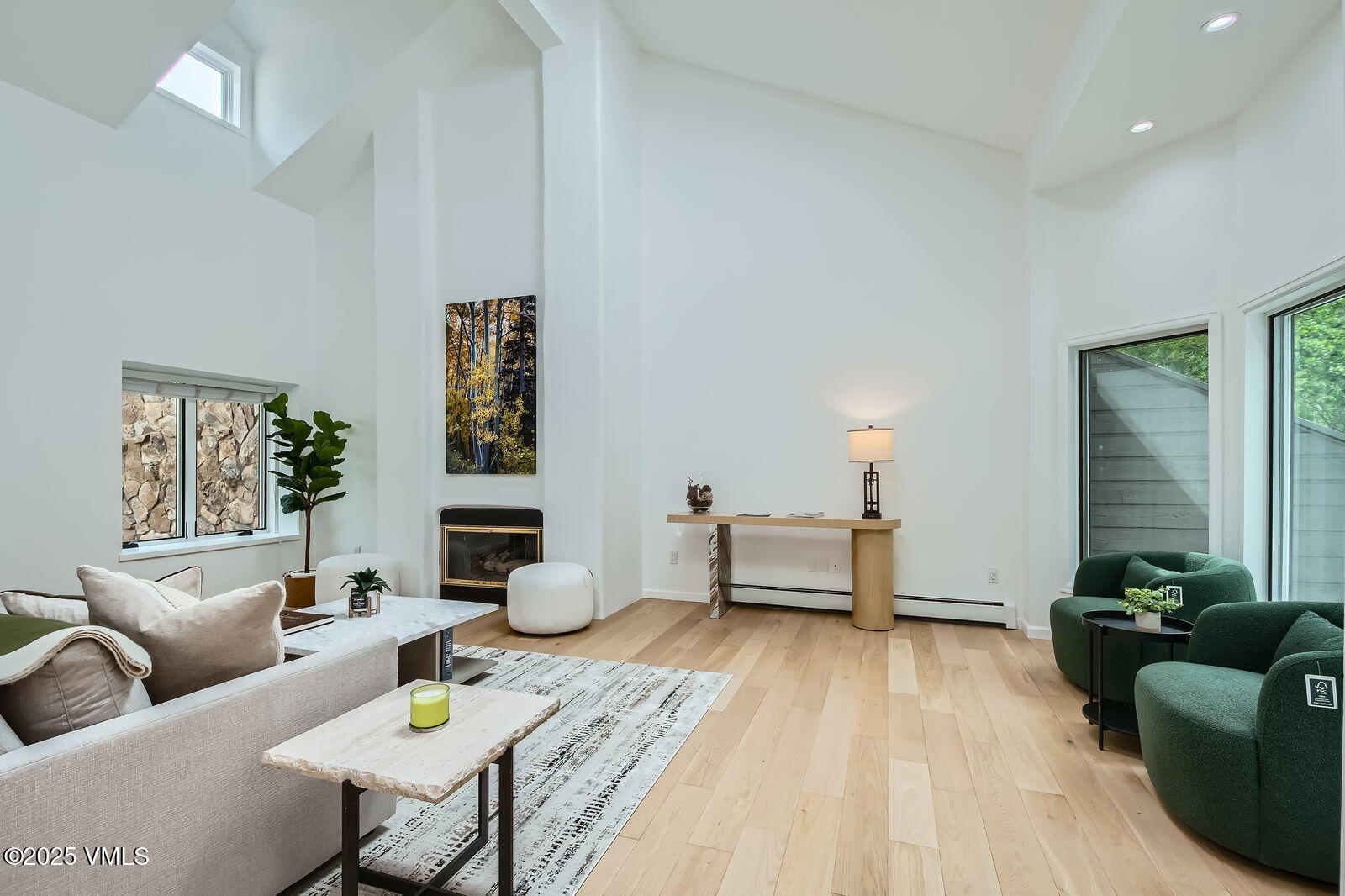 Vail, Colorado 81657, United States, 4 Bedrooms Bedrooms, ,3 BathroomsBathrooms,Residential,Active,155361