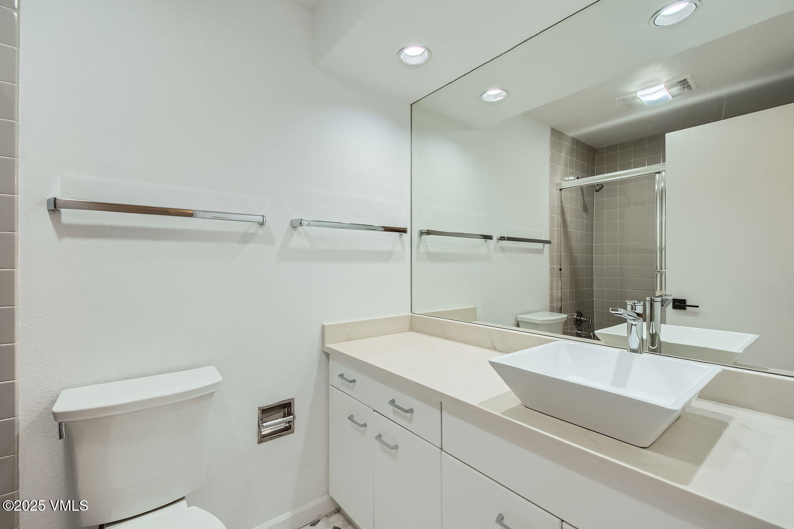 Vail, Colorado 81657, United States, 4 Bedrooms Bedrooms, ,3 BathroomsBathrooms,Residential,Active,155361