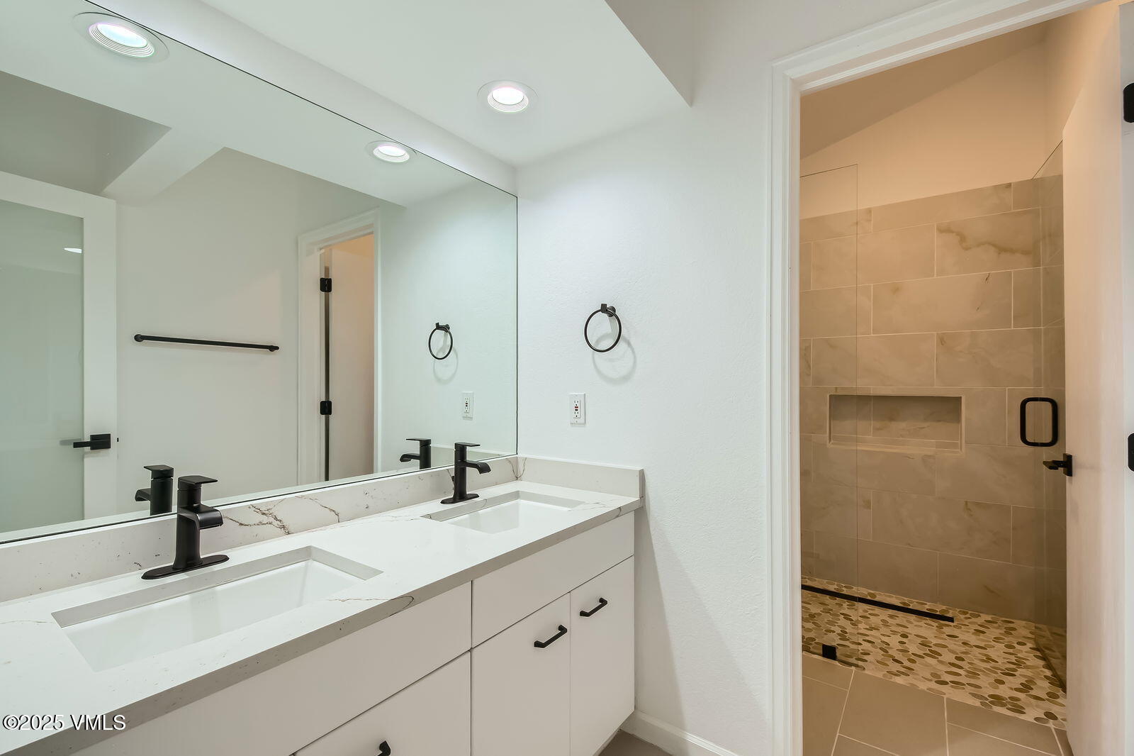 Vail, Colorado 81657, United States, 4 Bedrooms Bedrooms, ,3 BathroomsBathrooms,Residential,Active,155361