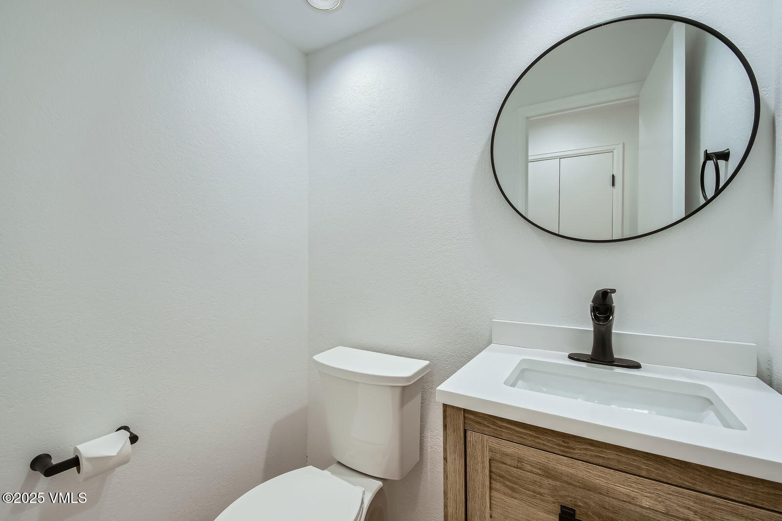 Vail, Colorado 81657, United States, 4 Bedrooms Bedrooms, ,3 BathroomsBathrooms,Residential,Active,155361