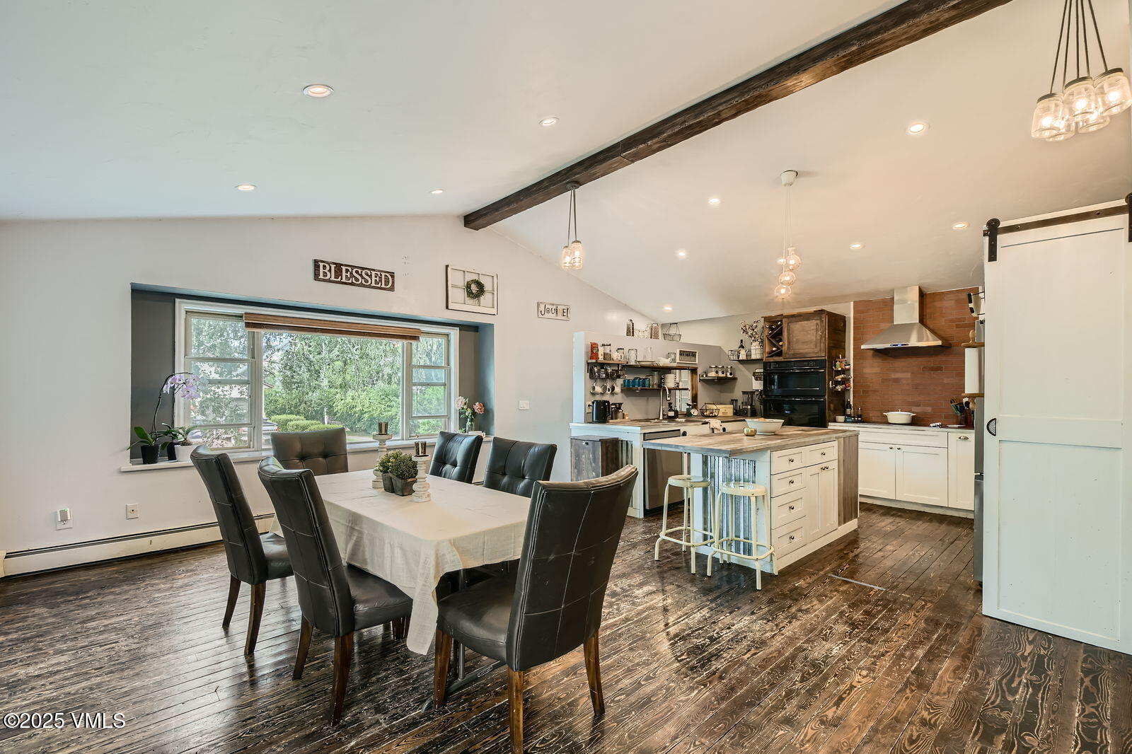 Eagle, Colorado 81631, United States, 4 Bedrooms Bedrooms, ,2 BathroomsBathrooms,Residential,Active,160022