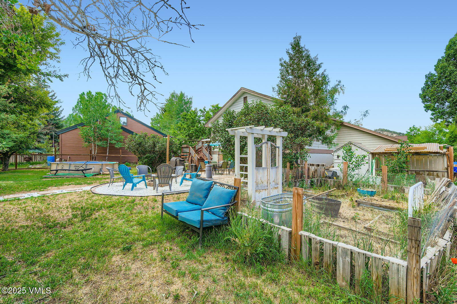 Eagle, Colorado 81631, United States, 4 Bedrooms Bedrooms, ,2 BathroomsBathrooms,Residential,Active,160022