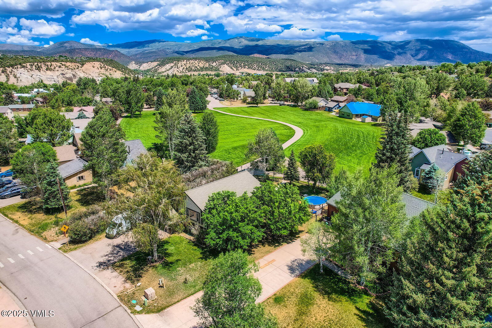 Eagle, Colorado 81631, United States, 4 Bedrooms Bedrooms, ,2 BathroomsBathrooms,Residential,Active,160022