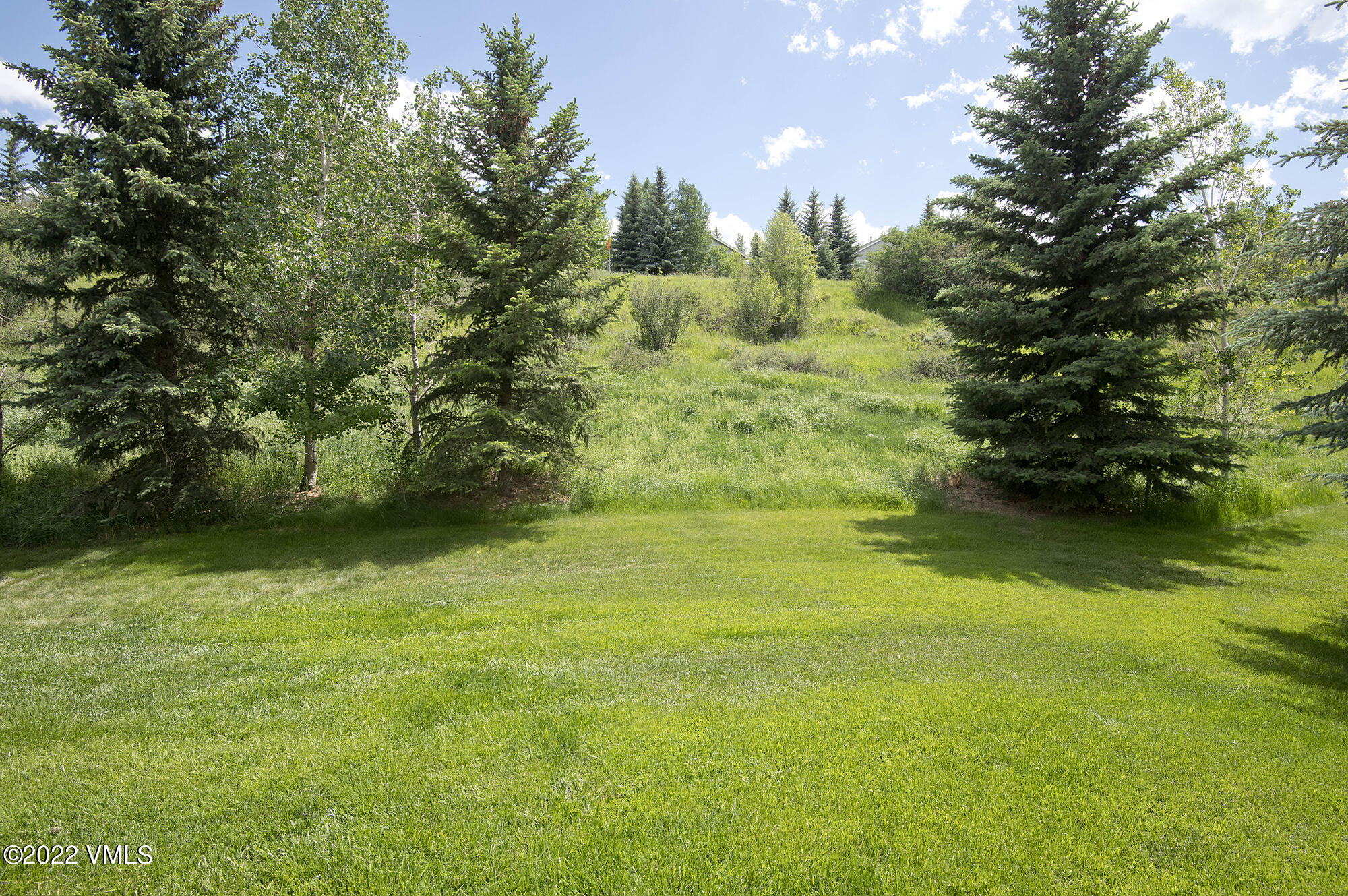 Edwards, Colorado 81632, United States, 4 Bedrooms Bedrooms, ,4 BathroomsBathrooms,Residential,Pending,88892