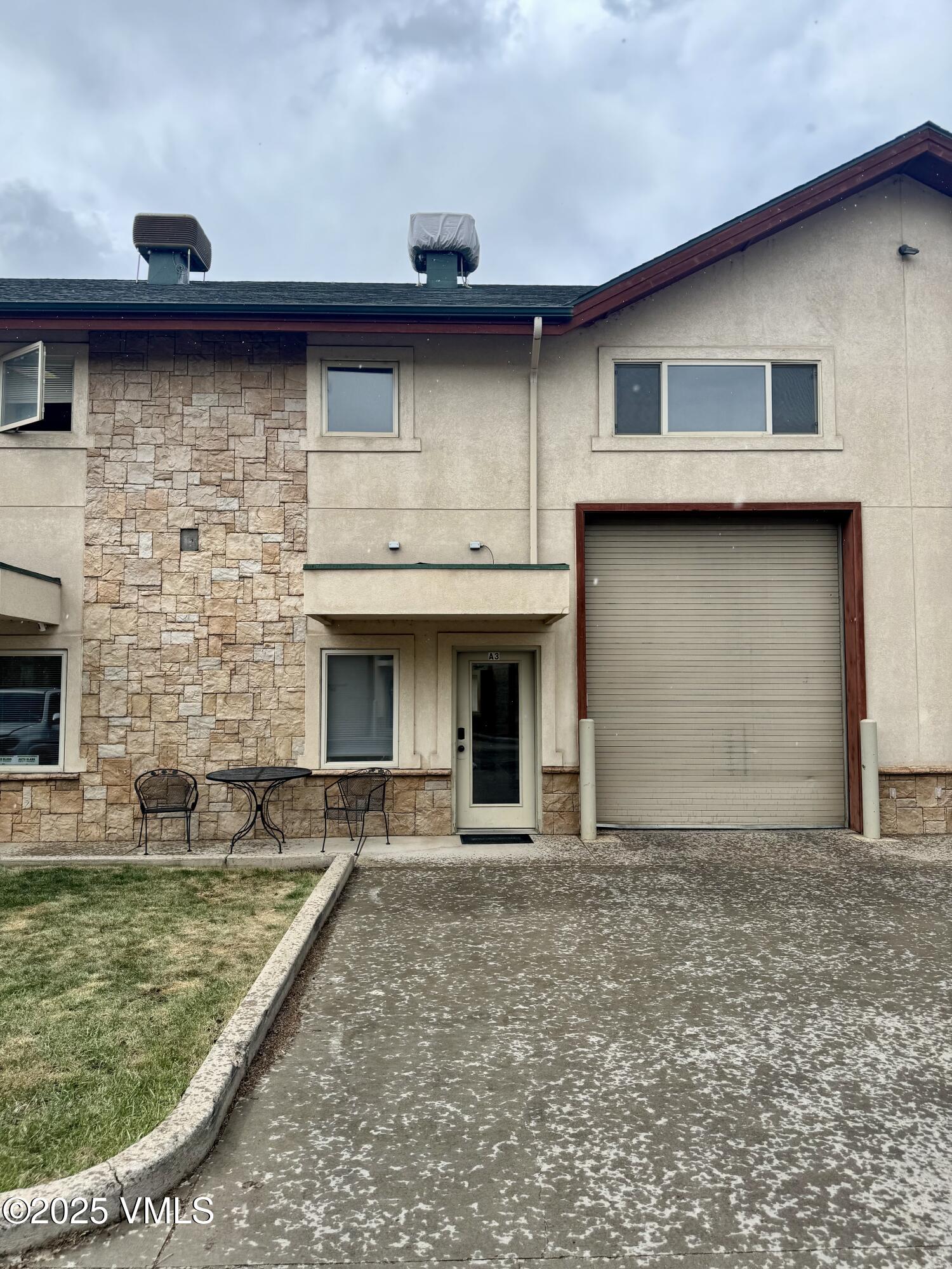 Eagle, Colorado 81631, United States, ,Commercial,Pending,124007