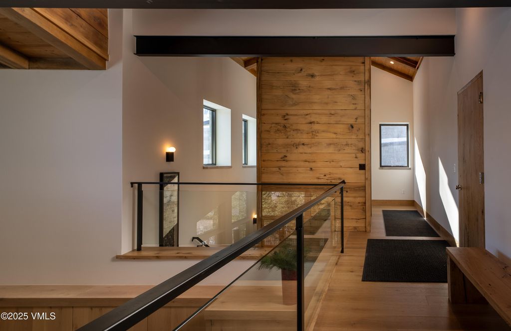 Photo of 181 Black Bear Trail, Edwards, CO 81632 (MLS # 1013192)