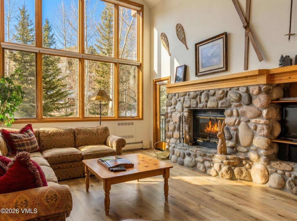 Photo of 15 Highlands Lane #406, Beaver Creek, CO 81620 (MLS # 1013761)