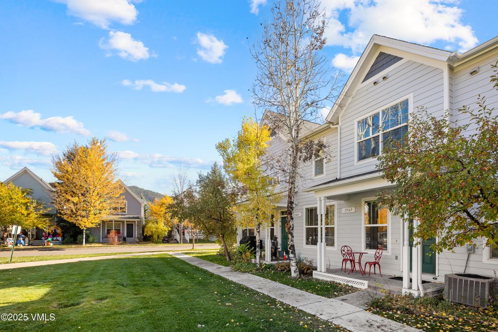 Photo of 1563 Breen Alley, Glenwood Springs, CO 81601 (MLS # 1012930)