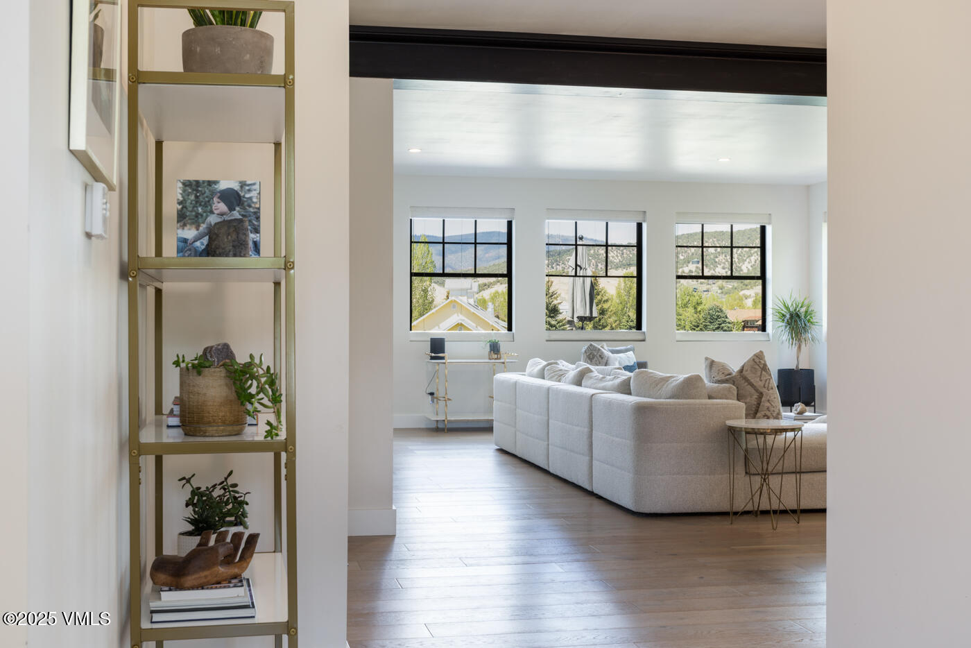 Eagle, Colorado 81631, United States, 5 Bedrooms Bedrooms, ,4 BathroomsBathrooms,Residential,Active,147081