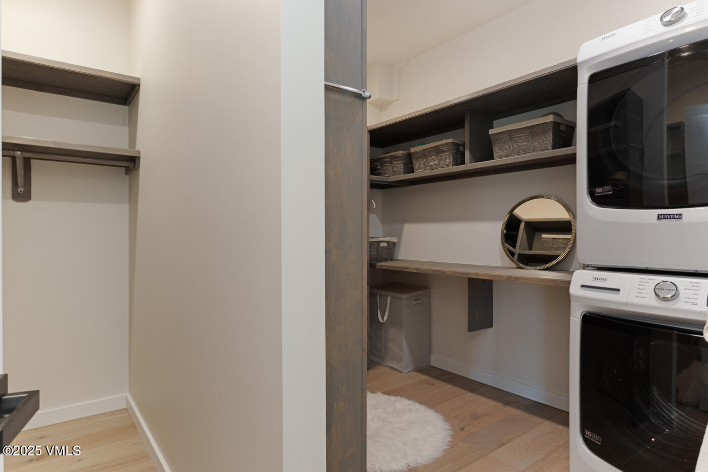 Eagle, Colorado 81631, United States, 5 Bedrooms Bedrooms, ,4 BathroomsBathrooms,Residential,Active,147081