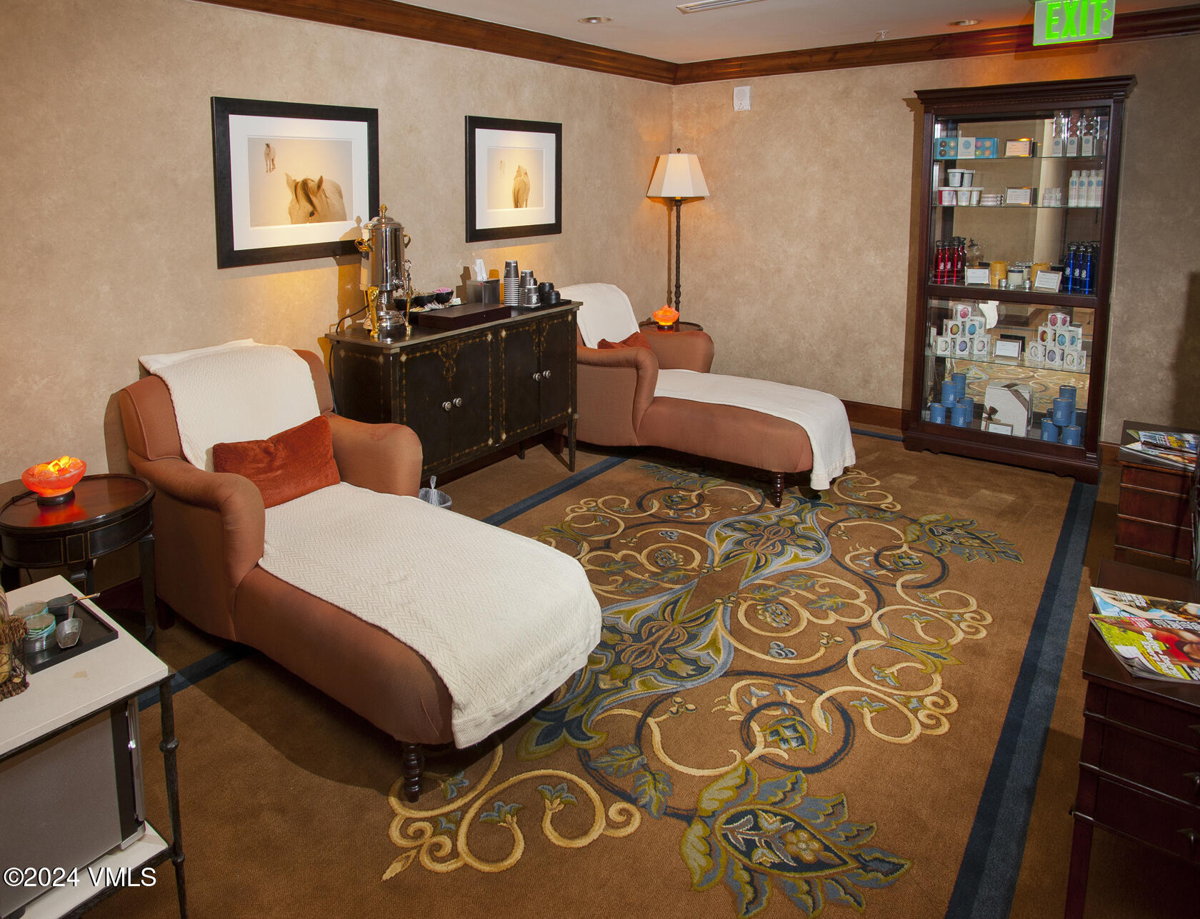 Vail, Colorado 81657, United States, 2 Bedrooms Bedrooms, ,3 BathroomsBathrooms,Residential,Pending,25058