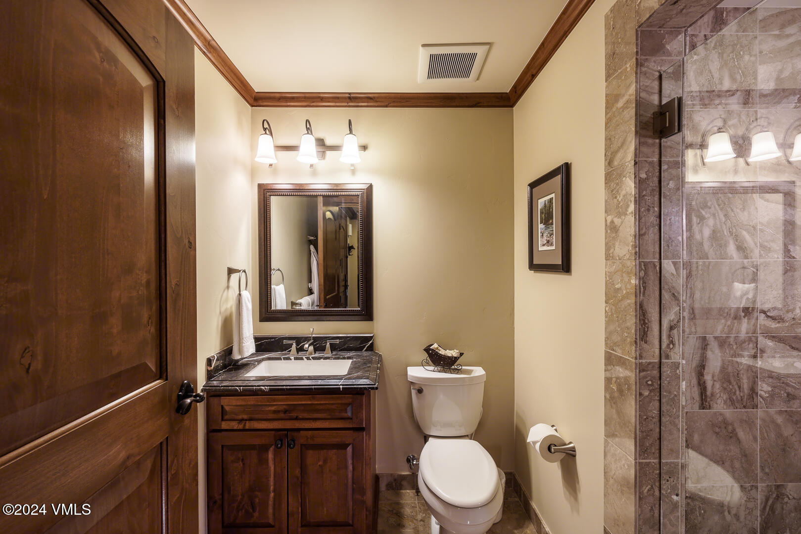 Vail, Colorado 81657, United States, 2 Bedrooms Bedrooms, ,3 BathroomsBathrooms,Residential,Pending,25058