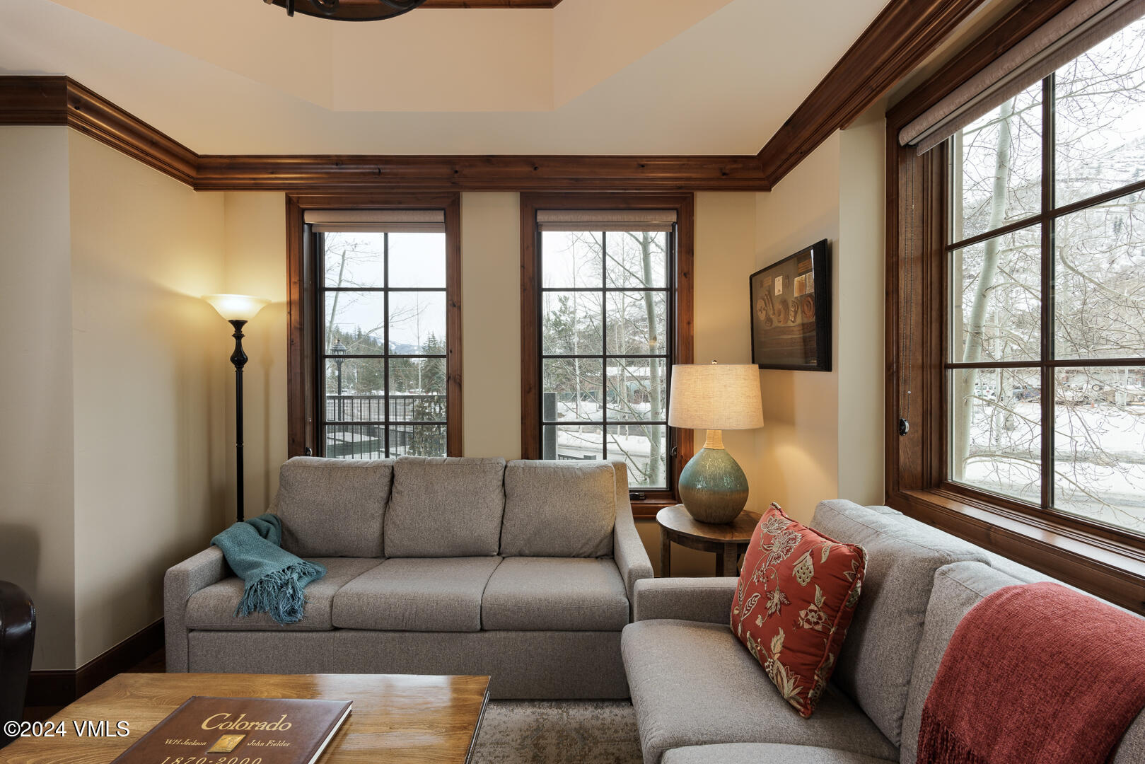 Vail, Colorado 81657, United States, 2 Bedrooms Bedrooms, ,3 BathroomsBathrooms,Residential,Pending,25058