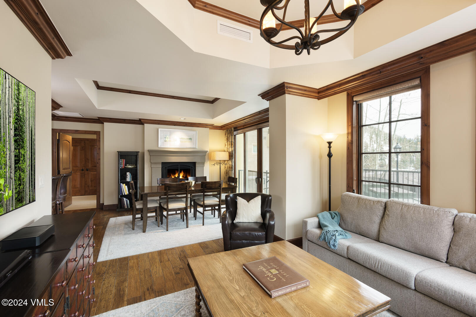 Vail, Colorado 81657, United States, 2 Bedrooms Bedrooms, ,3 BathroomsBathrooms,Residential,Pending,25058