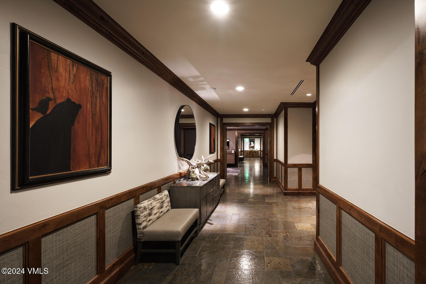 Vail, Colorado 81657, United States, 2 Bedrooms Bedrooms, ,3 BathroomsBathrooms,Residential,Pending,25058