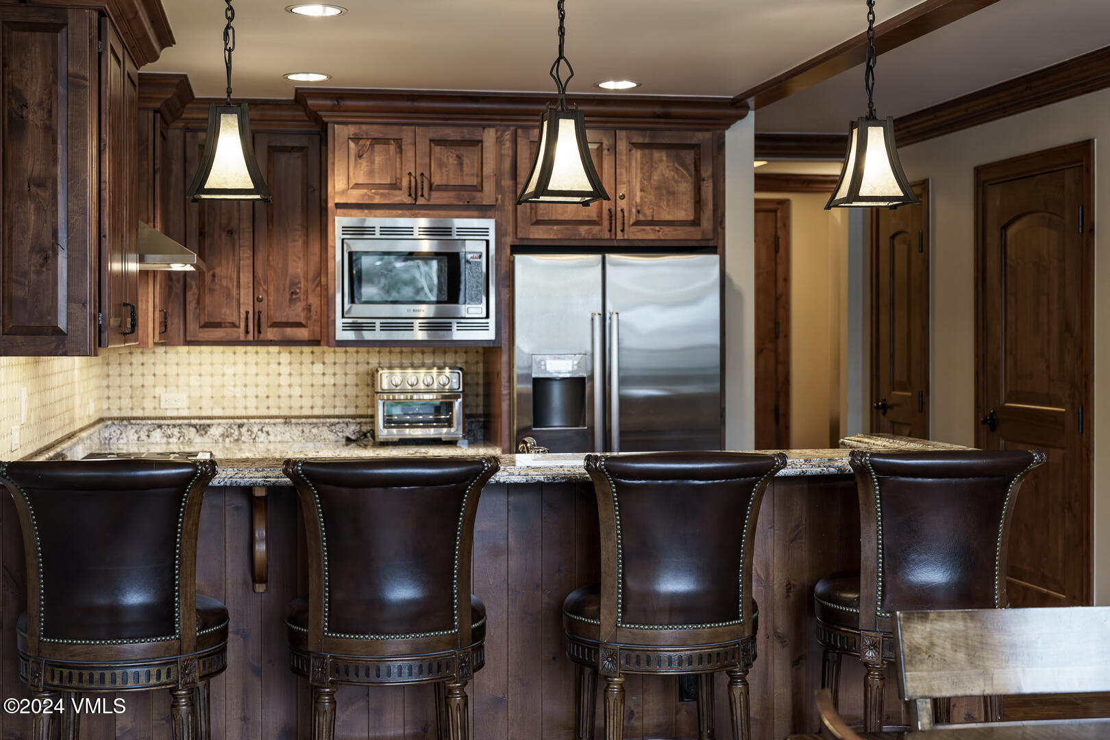 Vail, Colorado 81657, United States, 2 Bedrooms Bedrooms, ,3 BathroomsBathrooms,Residential,Pending,25058