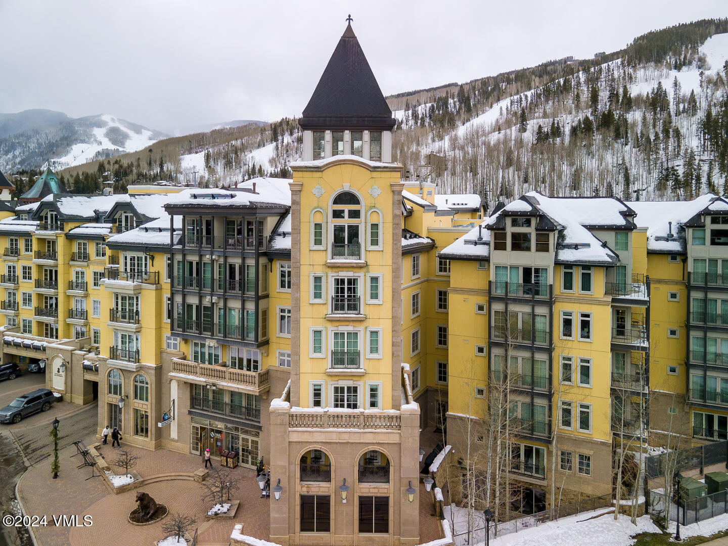 Vail, Colorado 81657, United States, 2 Bedrooms Bedrooms, ,3 BathroomsBathrooms,Residential,Pending,25058