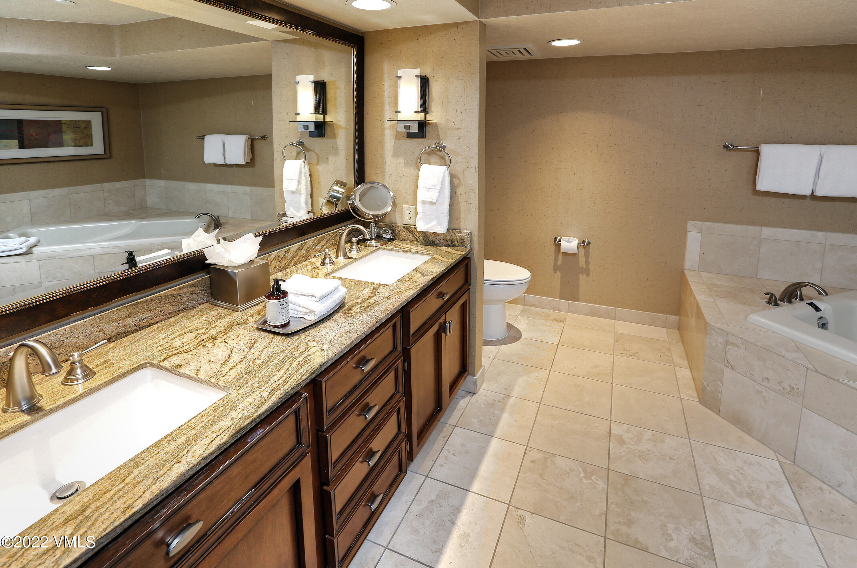 Beaver Creek, Colorado 81620, United States, 2 Bedrooms Bedrooms, ,3 BathroomsBathrooms,Residential,Active,66926