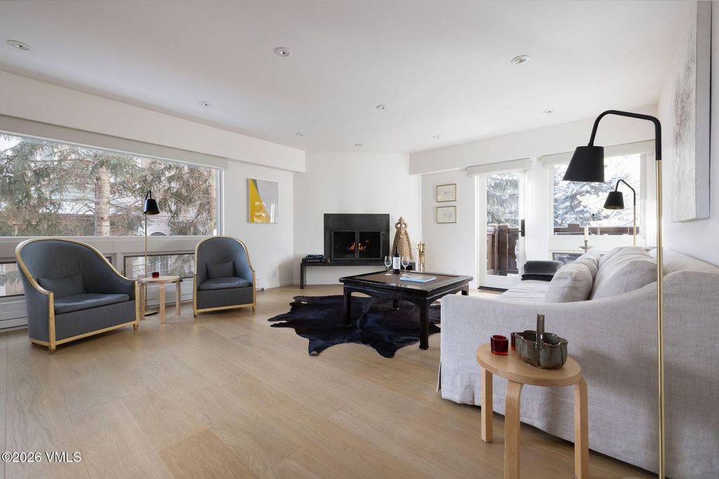 Photo of 103 Willow Place #301, Vail, CO 81657 (MLS # 1013291)