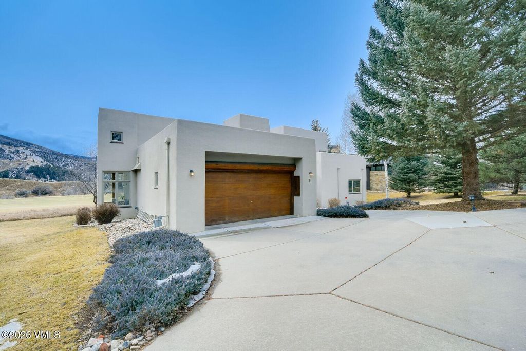 Photo of 21 Conestoga Circle, Edwards, CO 81632 (MLS # 1013538)