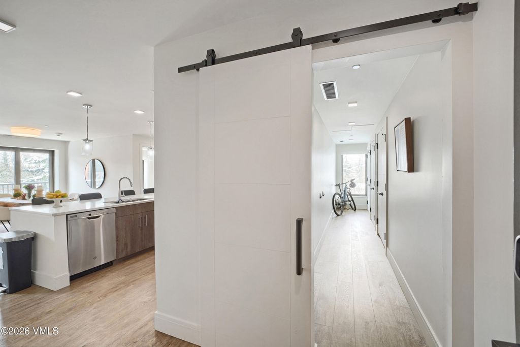 Photo of 430 S Frontage Road E #RU-E, Vail, CO 81658 (MLS # 1013902)