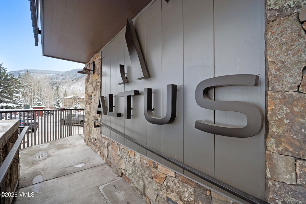 Photo of 430 S Frontage Road E #RU-E, Vail, CO 81658 (MLS # 1013902)