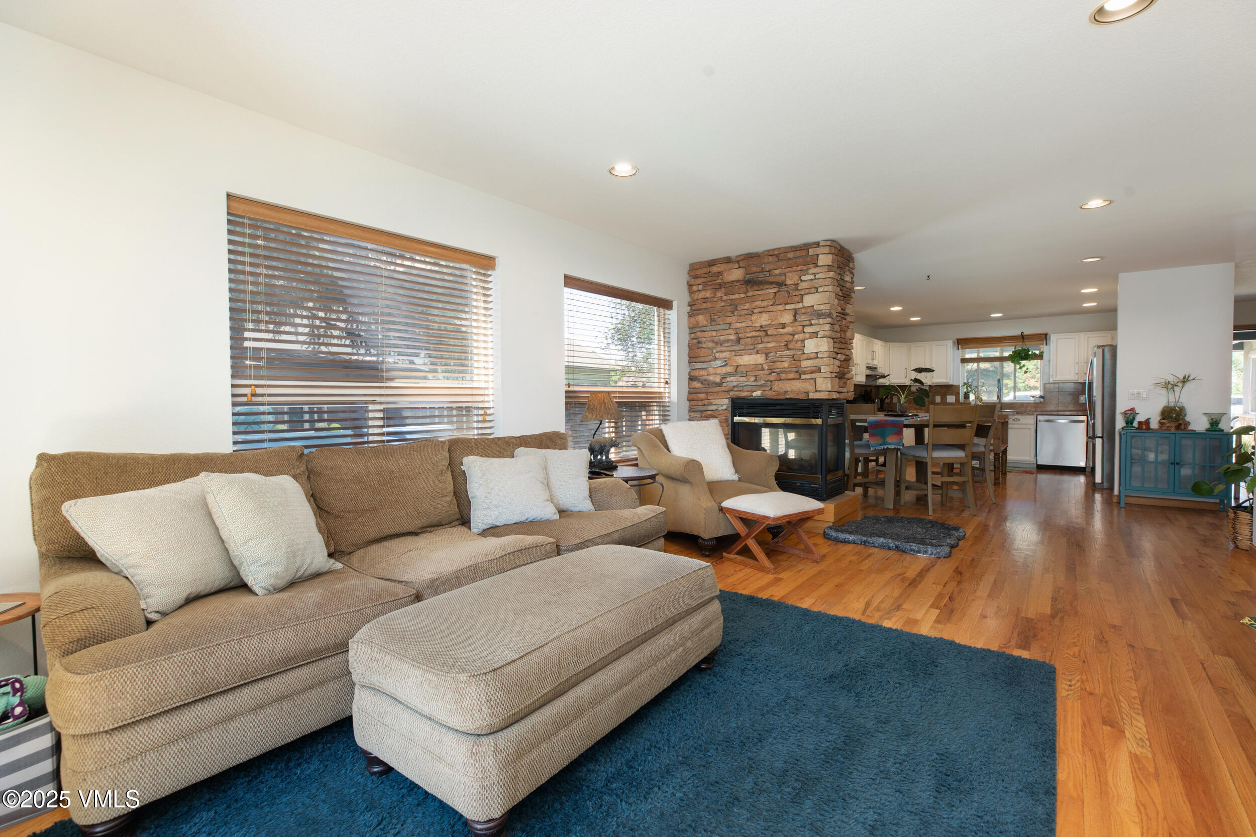 Eagle, Colorado 81631, United States, 5 Bedrooms Bedrooms, ,3 BathroomsBathrooms,Residential,Active,146289