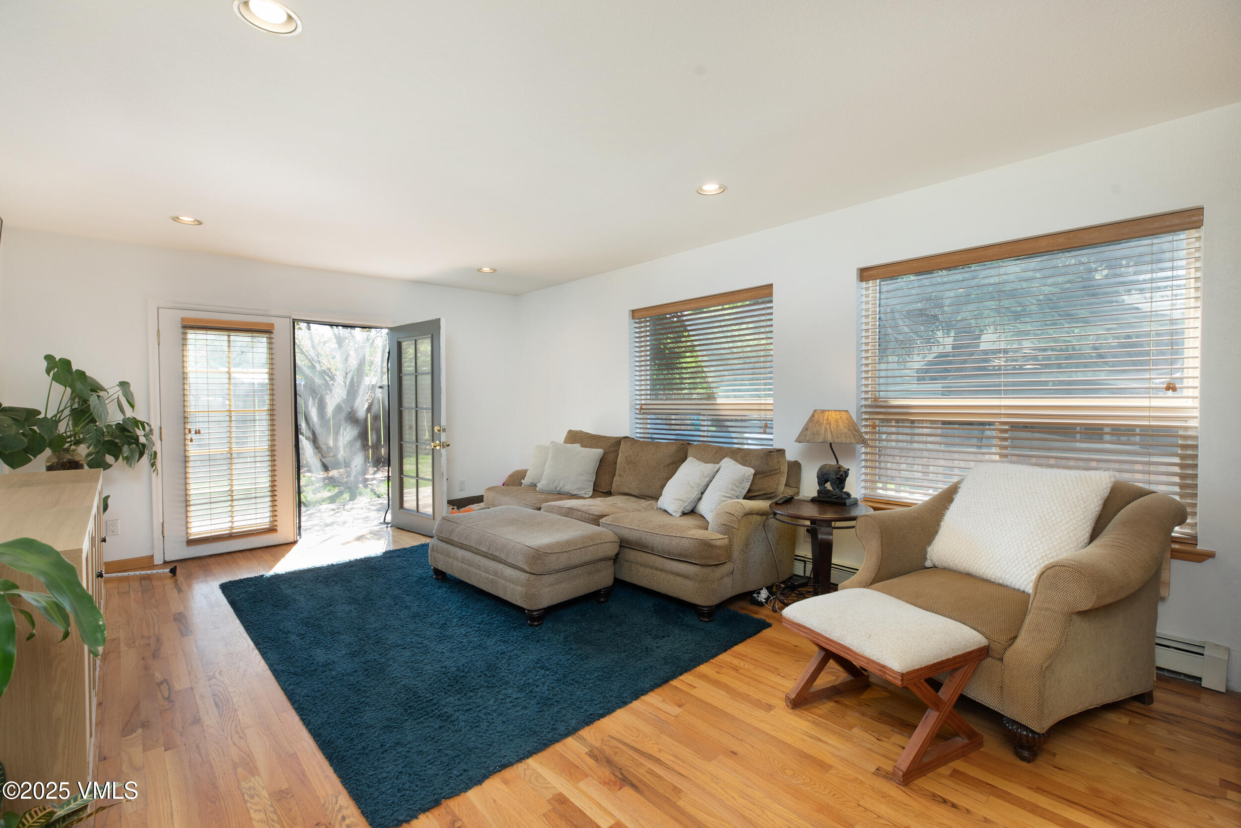 Eagle, Colorado 81631, United States, 5 Bedrooms Bedrooms, ,3 BathroomsBathrooms,Residential,Active,146289