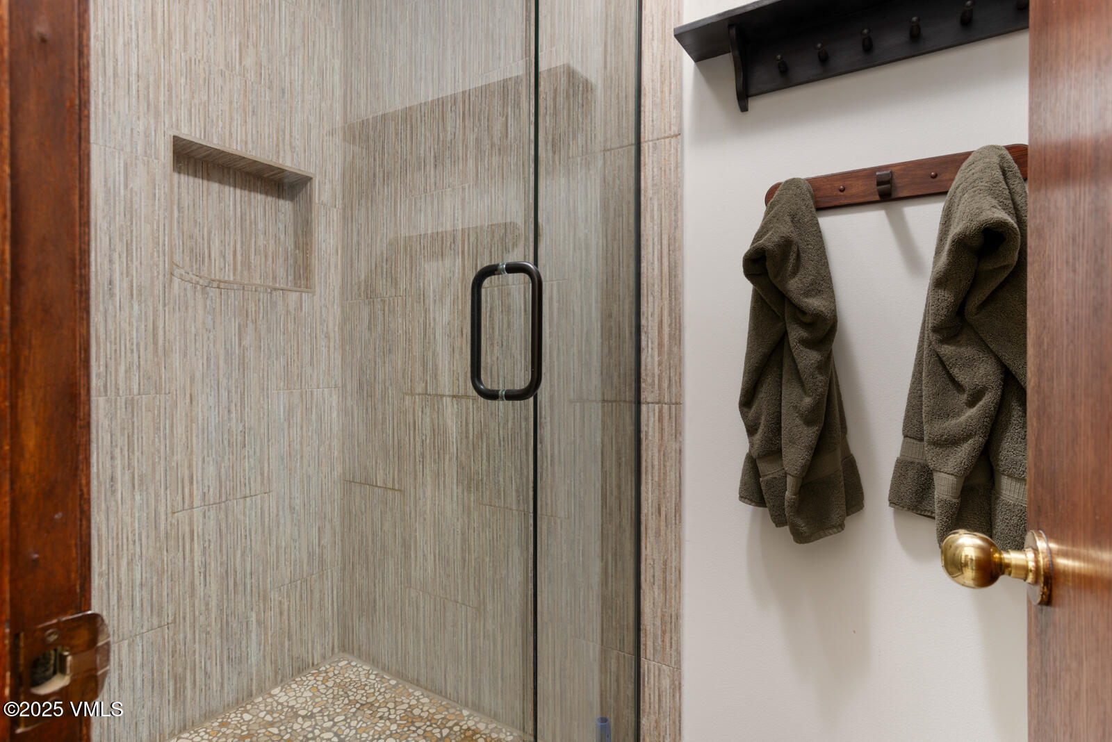 Edwards, Colorado 81632, United States, 3 Bedrooms Bedrooms, ,3 BathroomsBathrooms,Residential,Active,141411