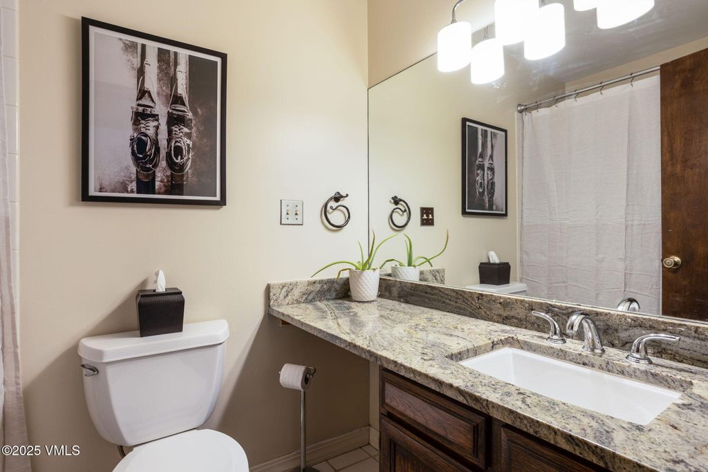 Photo of 945 Red Sandstone Road #B-6, Vail, CO 81657 (MLS # 1012996)