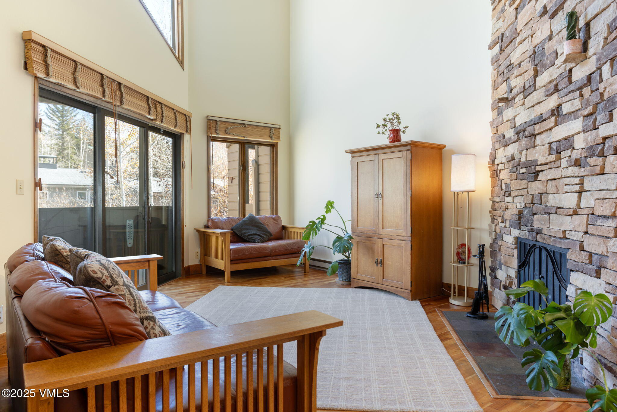 Vail, Colorado 81657, United States, 4 Bedrooms Bedrooms, ,3 BathroomsBathrooms,Residential,Active,240250