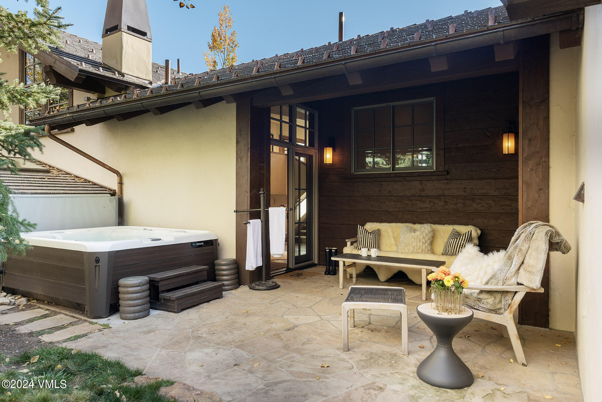 Beaver Creek, Colorado 81620, United States, 5 Bedrooms Bedrooms, ,6 BathroomsBathrooms,Residential,Active,37660