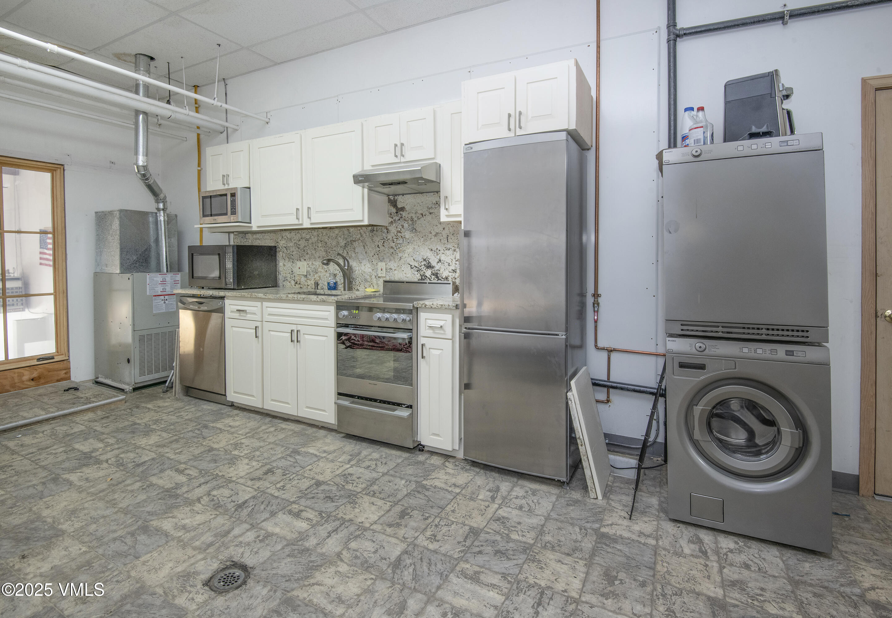 Eagle, Colorado 81631, United States, ,Commercial,Active,244625