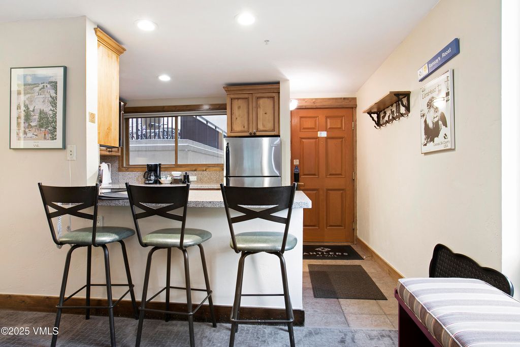 Photo of 680 Lionshead Pl #203, Vail, CO 81657 (MLS # 1013004)